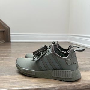 Adidas NMD Boost in Army Green Size 7.5M